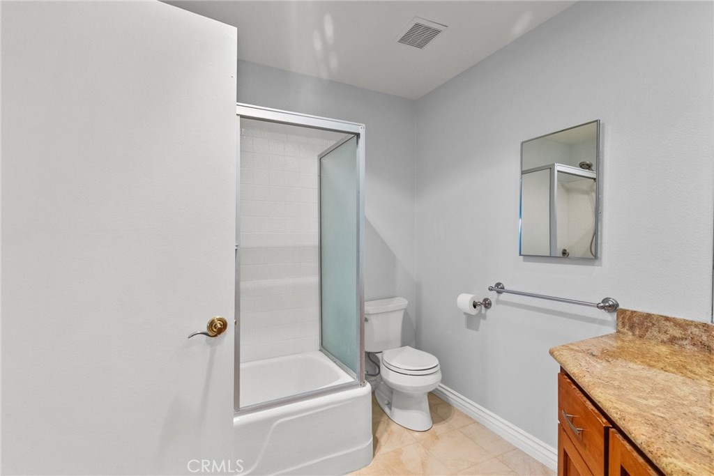 330 W California 316 Property Photo 25