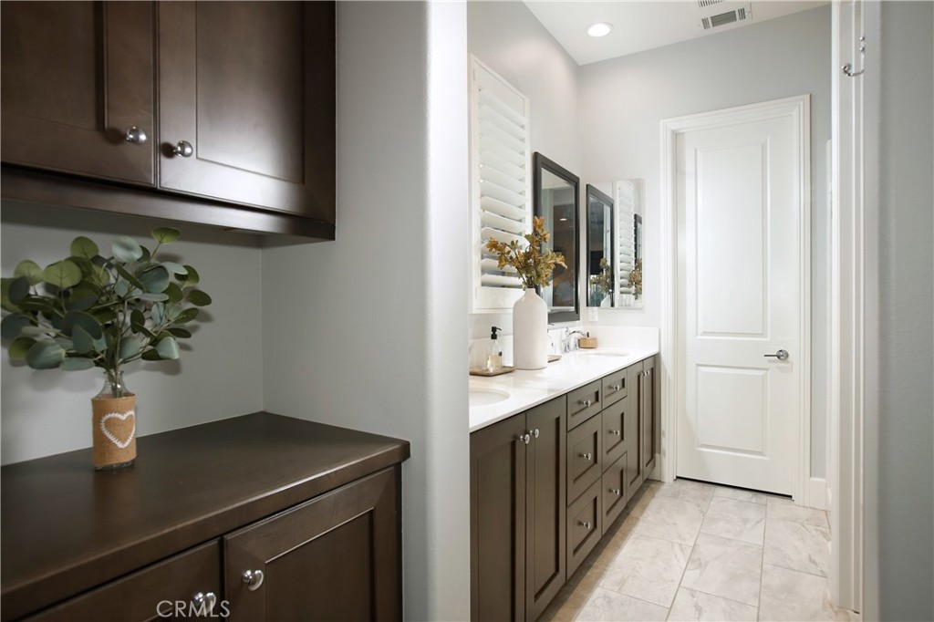 27624 Camellia Drive Property Photo 17