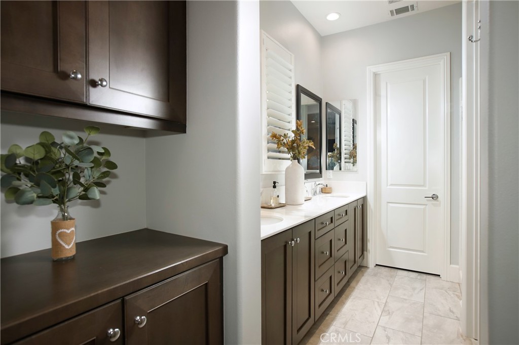 27624 Camellia Drive Property Photo 17