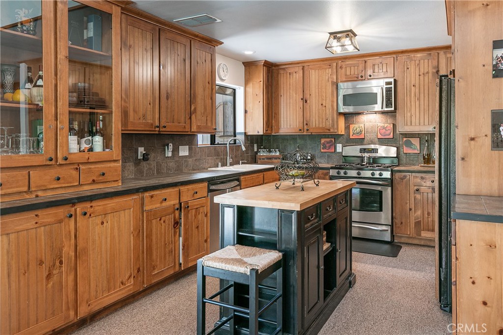 841 Cottage Grove Road Property Photo 7