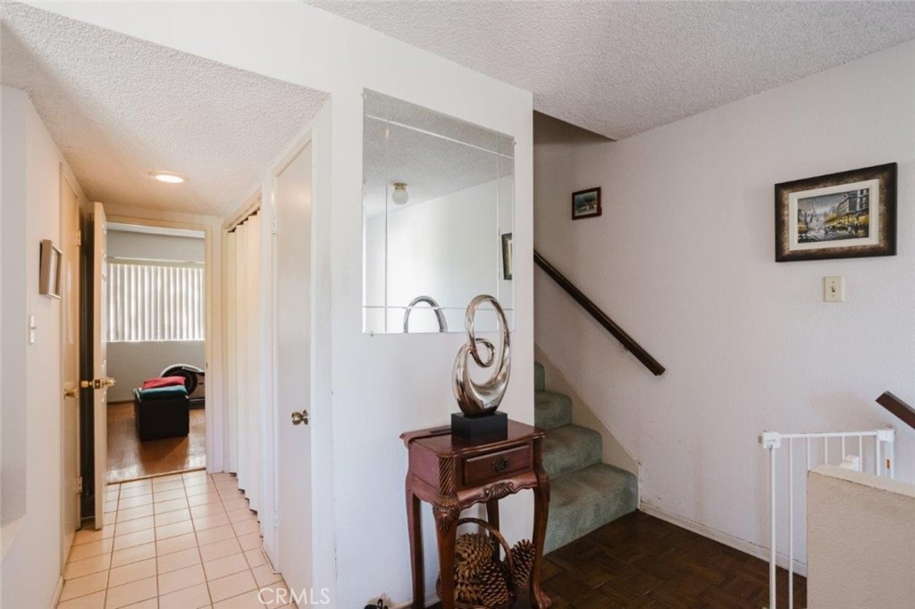 608 Hawthorne Street C Property Photo 27