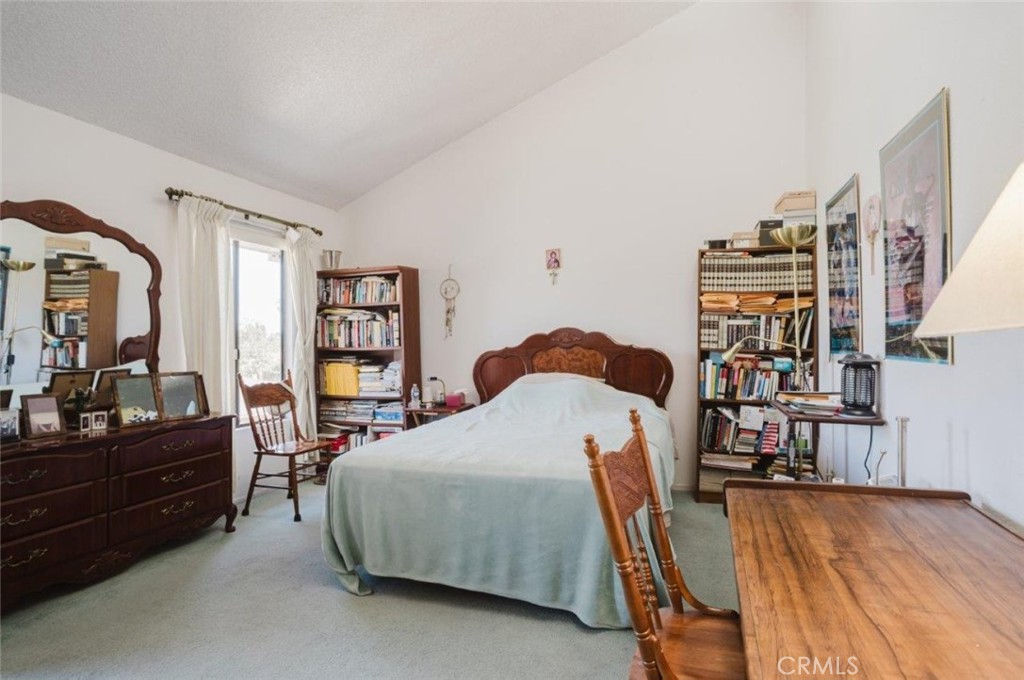 608 Hawthorne Street C Property Photo 34