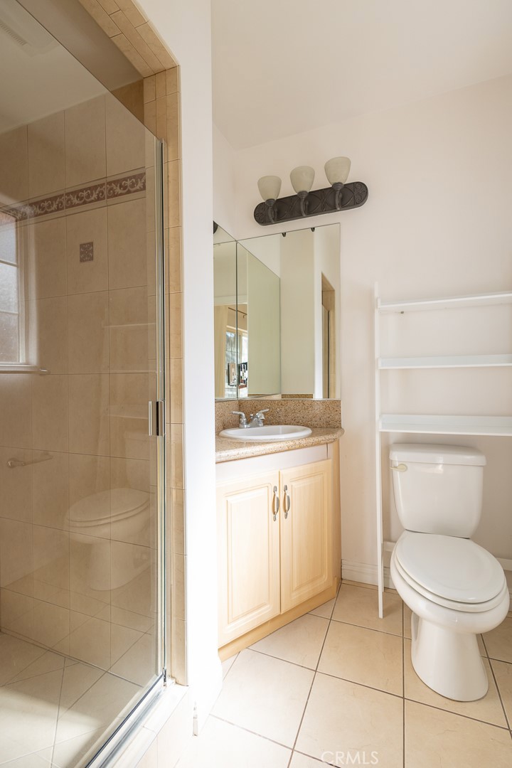 364 W Wilson Avenue 3 Property Photo 19
