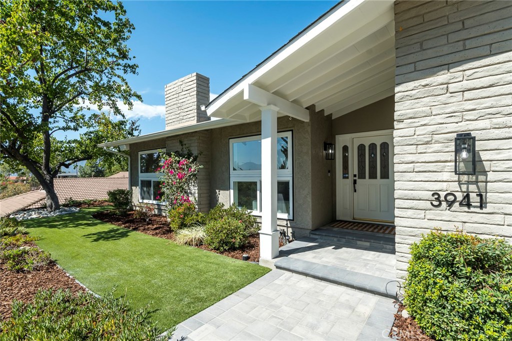 3941 Karen Lynn Property Photo 1