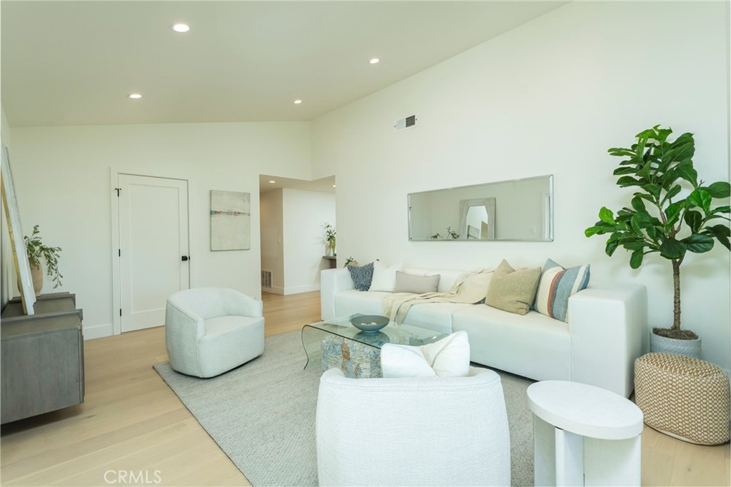 3941 Karen Lynn Property Photo 22