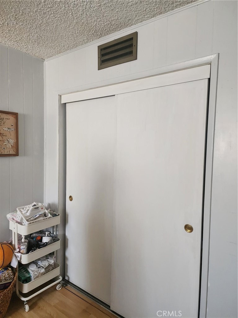 10883 Vinedale Property Photo 29