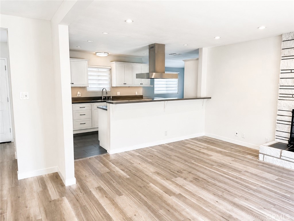 6563 Day Property Photo 8