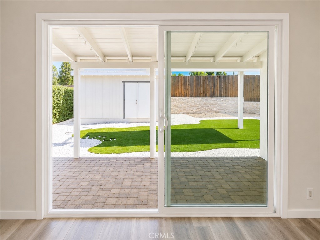 6563 Day Property Photo 33