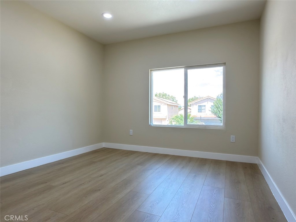 43735 San Francisco Avenue Property Photo 13
