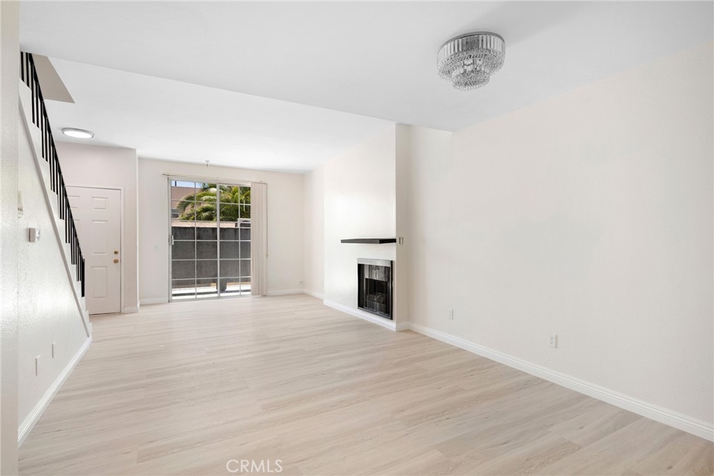 4328 Whitsett Avenue Property Photo 11