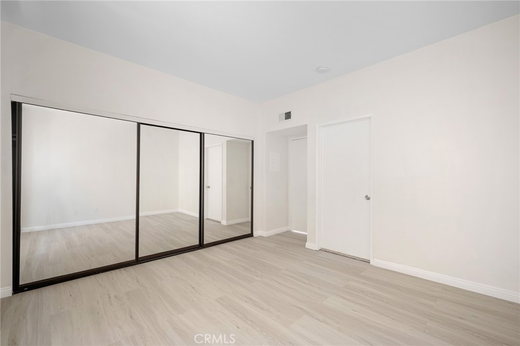 4328 Whitsett Avenue Property Photo 21