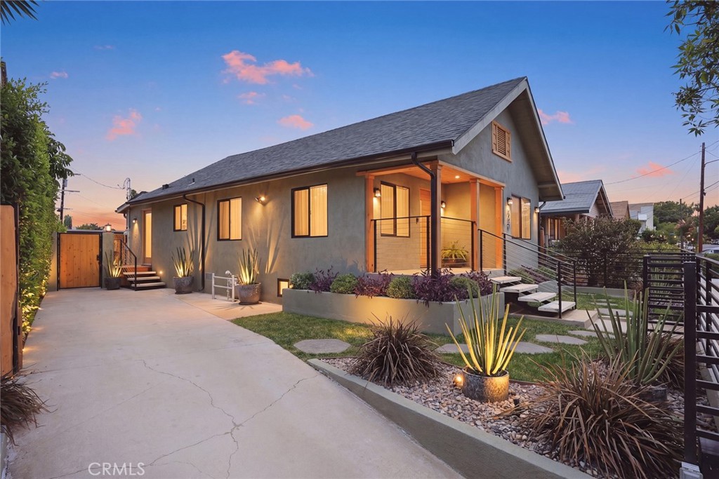 225 Branch Property Photo 2