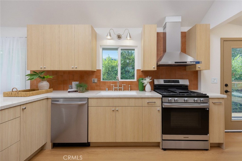 225 Branch Property Photo 24
