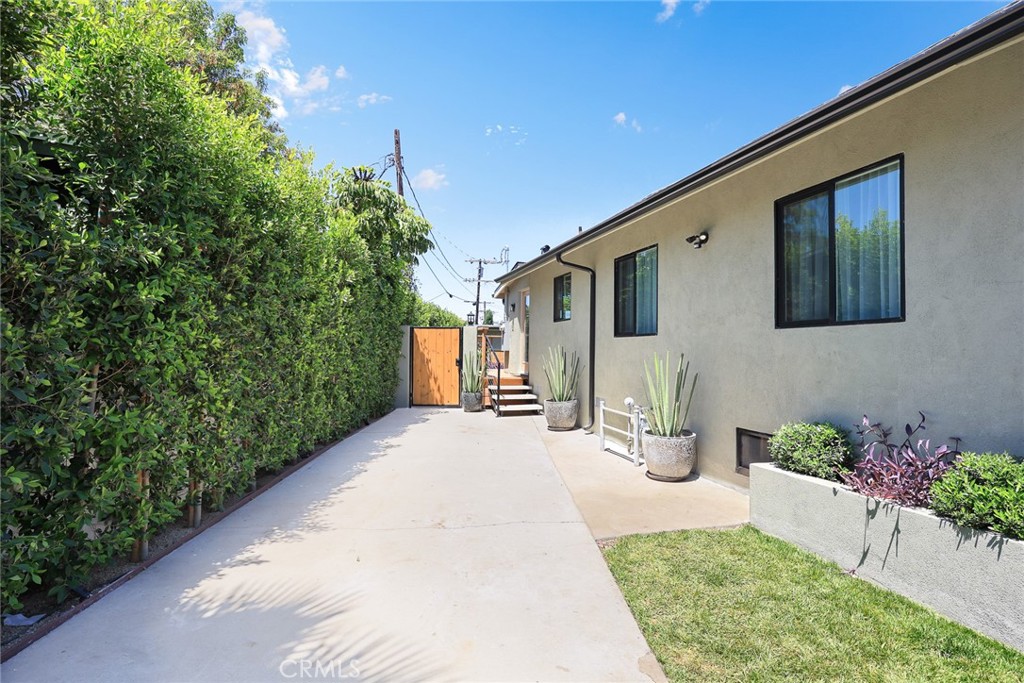 225 Branch Property Photo 64