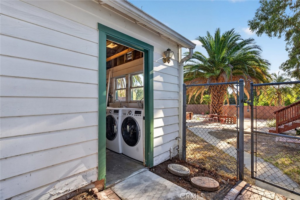 6604 Valmont Street Property Photo 10