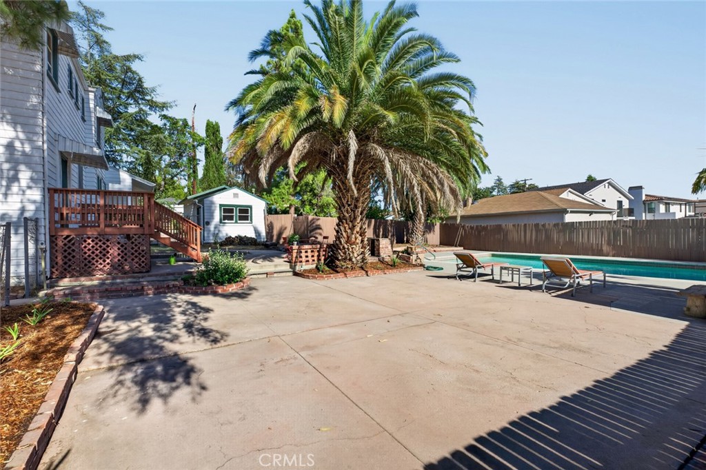 6604 Valmont Street Property Photo 23