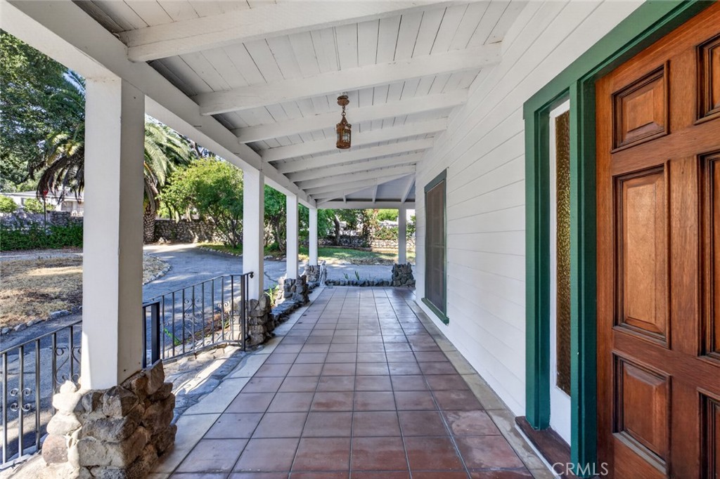 6604 Valmont Street Property Photo 27