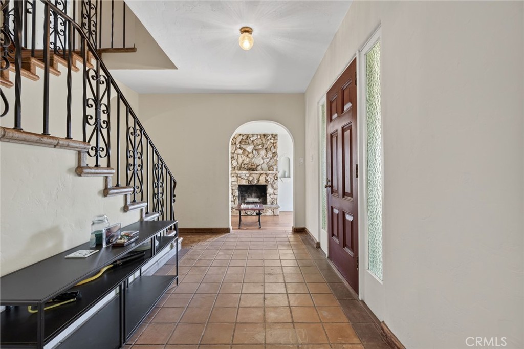 6604 Valmont Street Property Photo 28