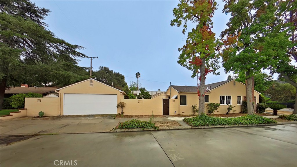 3146 N Verdugo Property Photo 1