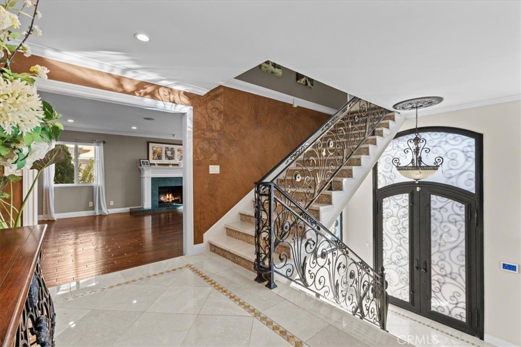 3435 Oakmont View Drive Property Photo 4