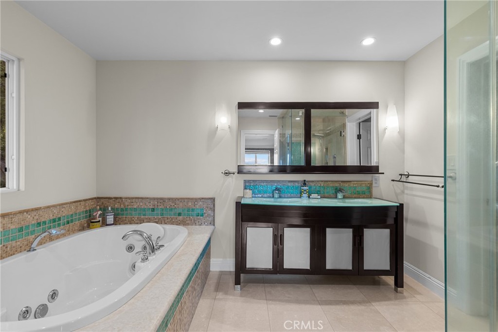 3435 Oakmont View Drive Property Photo 36