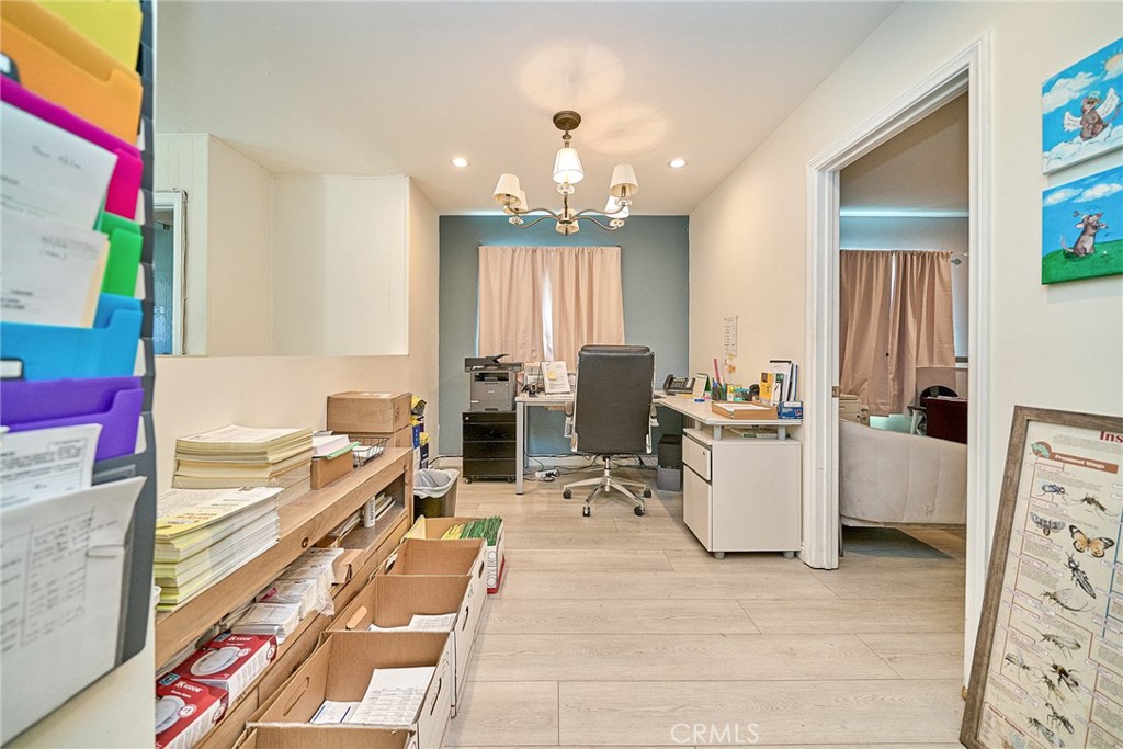 3252 Foothill Boulevard Property Photo 10