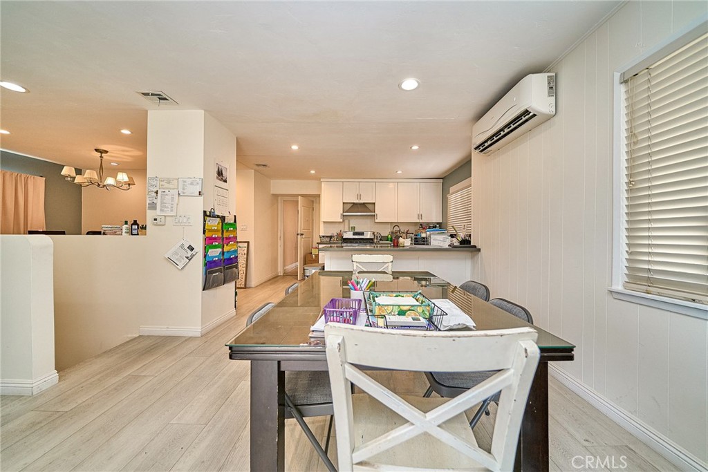 3252 Foothill Boulevard Property Photo 11