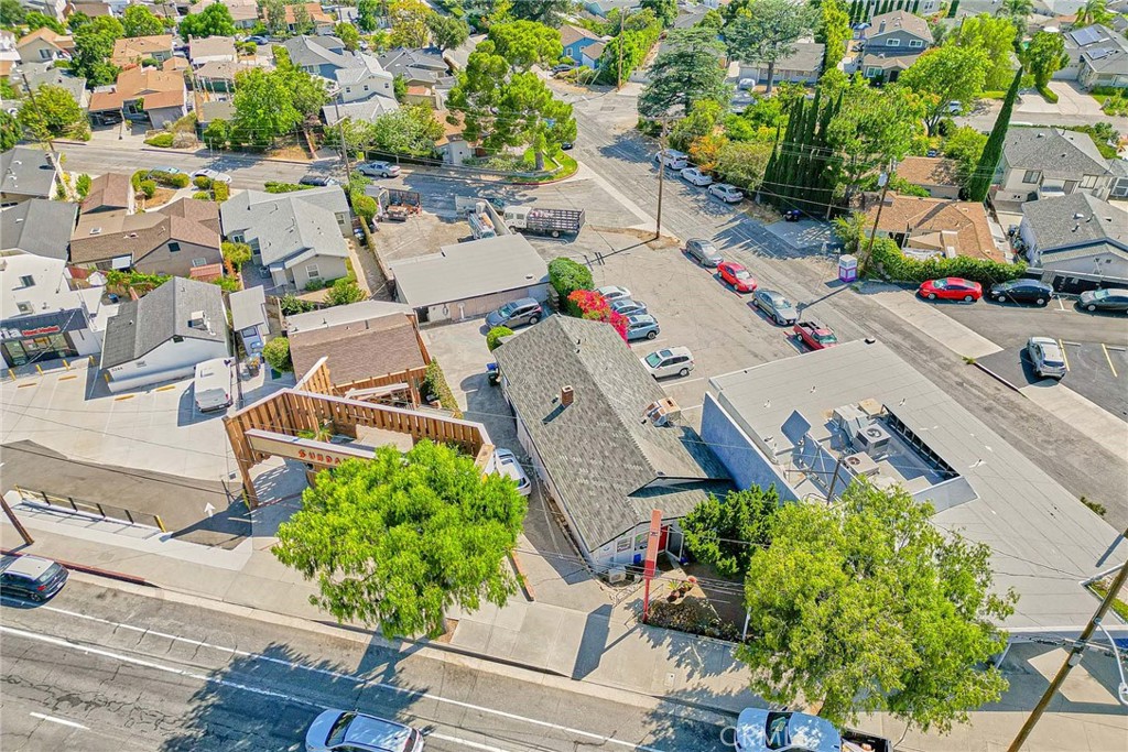3252 Foothill Boulevard Property Photo 15