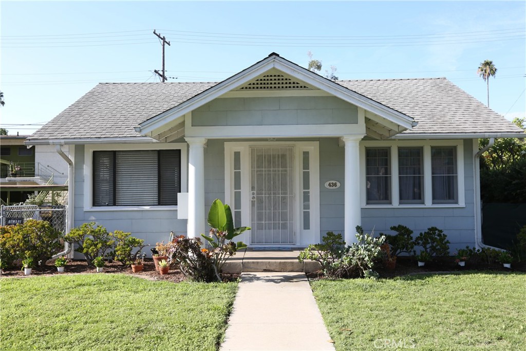 436 W Elk Avenue Property Photo 1