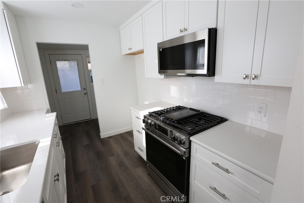 436 W Elk Avenue Property Photo 10
