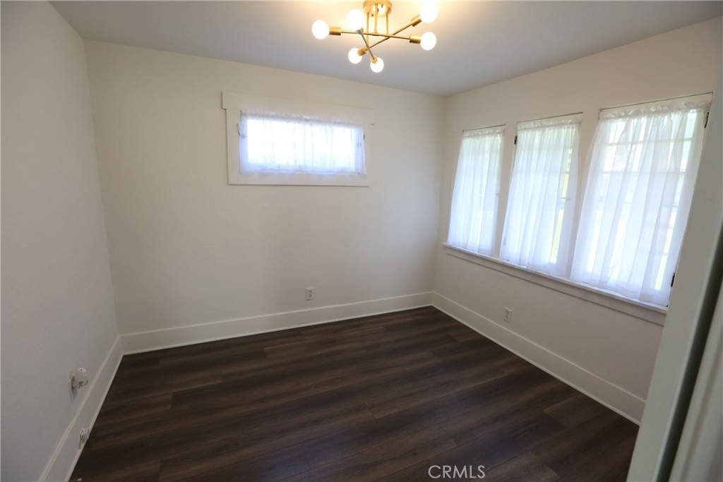 436 W Elk Avenue Property Photo 14