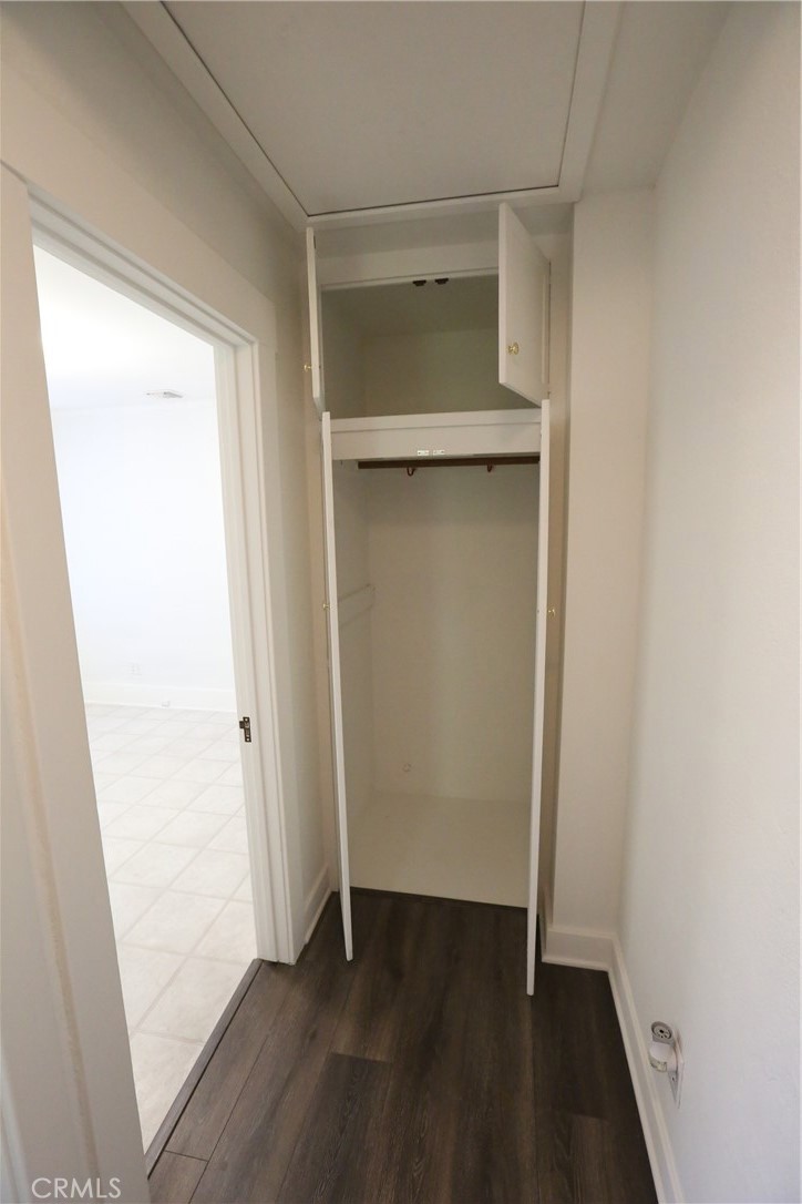 436 W Elk Avenue Property Photo 17