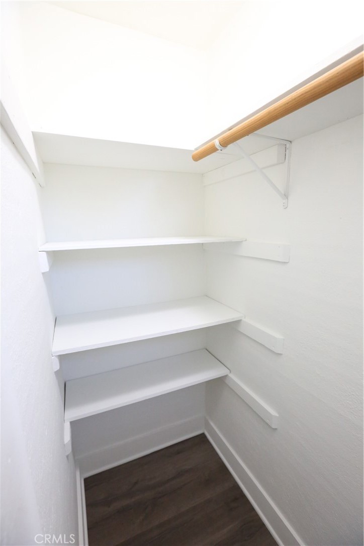436 W Elk Avenue Property Photo 19