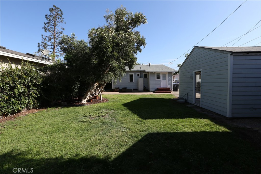 436 W Elk Avenue Property Photo 23