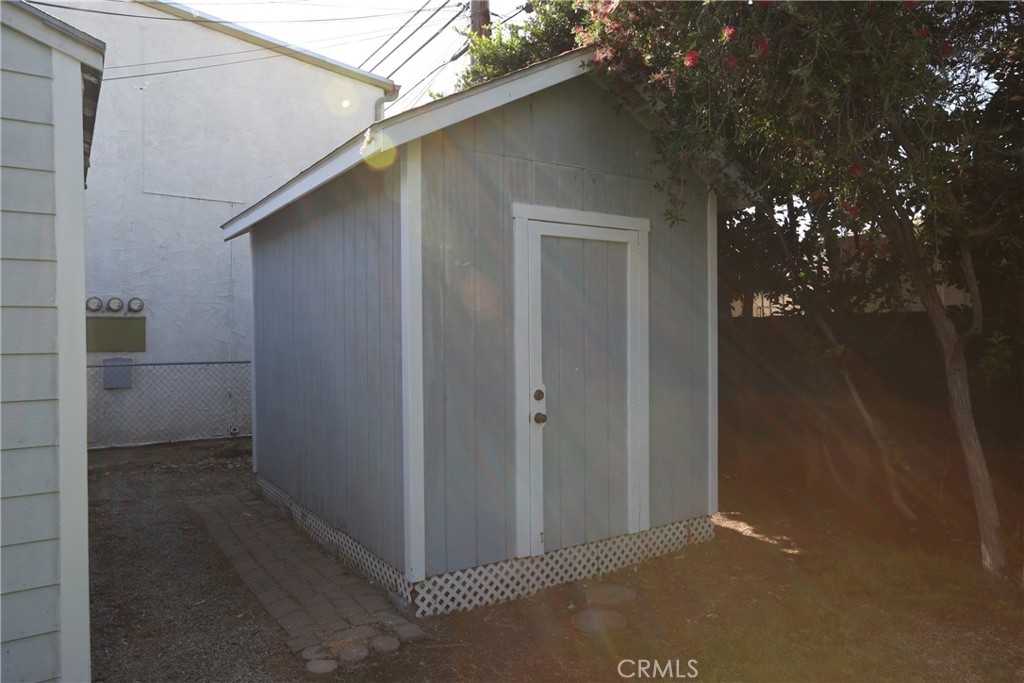 436 W Elk Avenue Property Photo 27