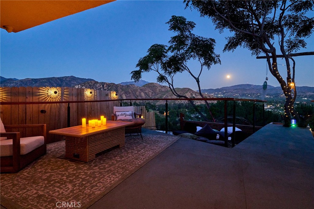 12000 Mountain View Property Photo 12