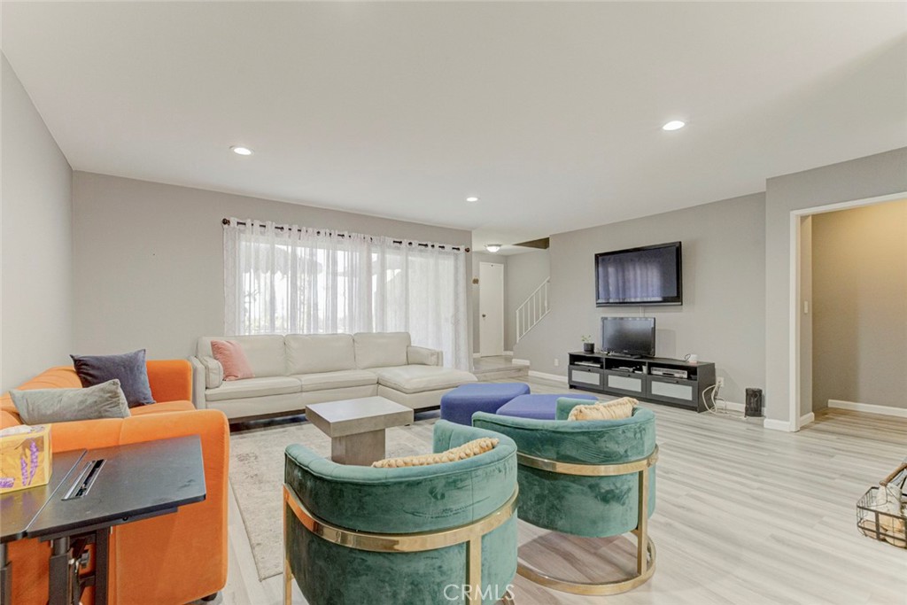 7759 Via Capri Property Photo 7