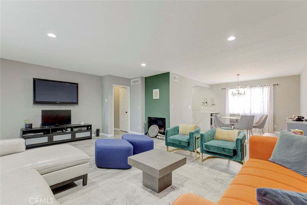 7759 Via Capri Property Photo 8
