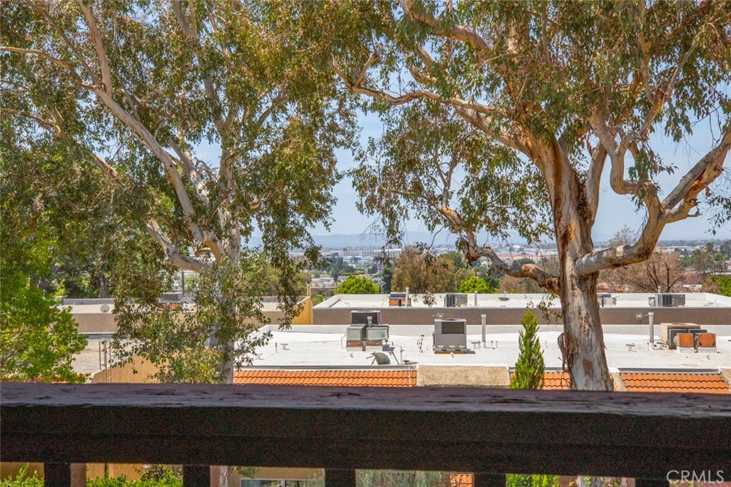 7759 Via Capri Property Photo 29