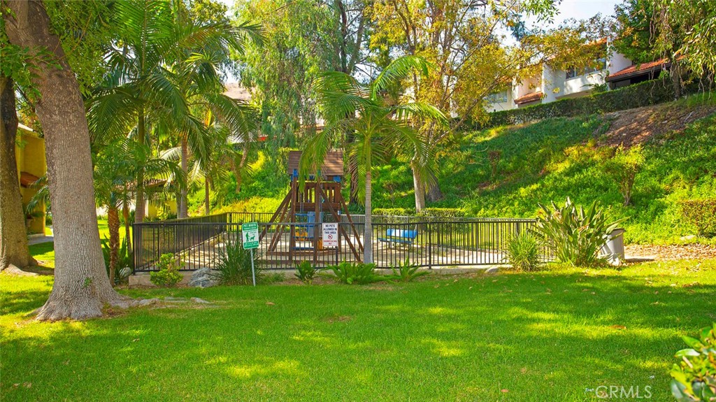 7759 Via Capri Property Photo 60
