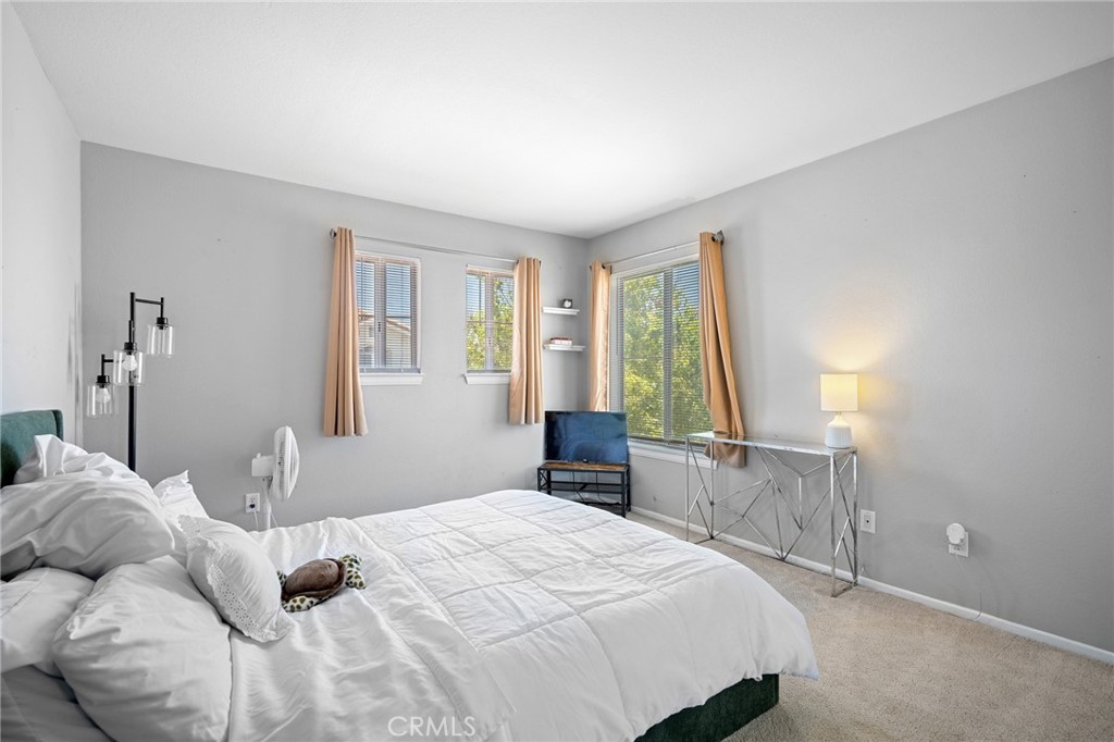 18541 Olympian Court Property Photo 27