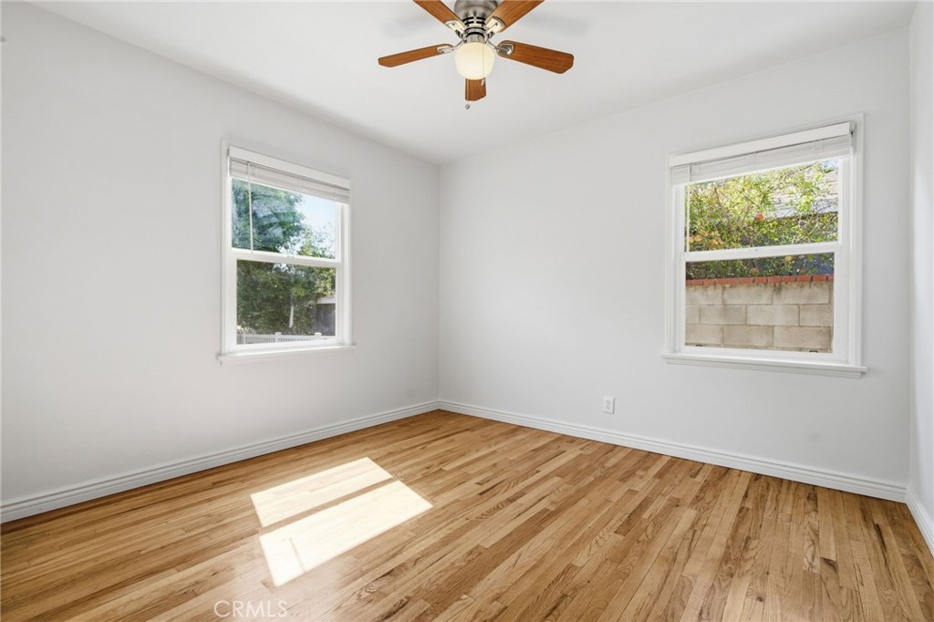 6937 Zelzah Avenue Property Photo 17