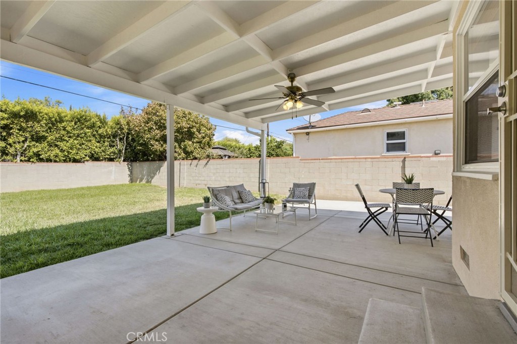 6937 Zelzah Avenue Property Photo 24