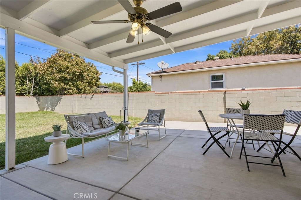 6937 Zelzah Avenue Property Photo 25