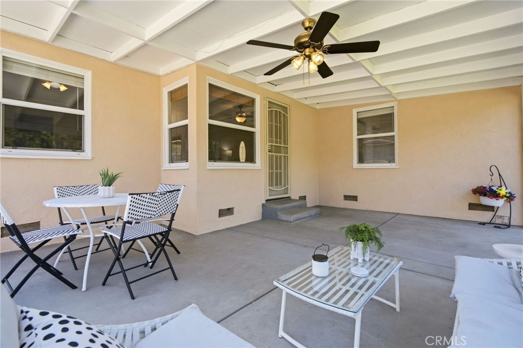 6937 Zelzah Avenue Property Photo 27
