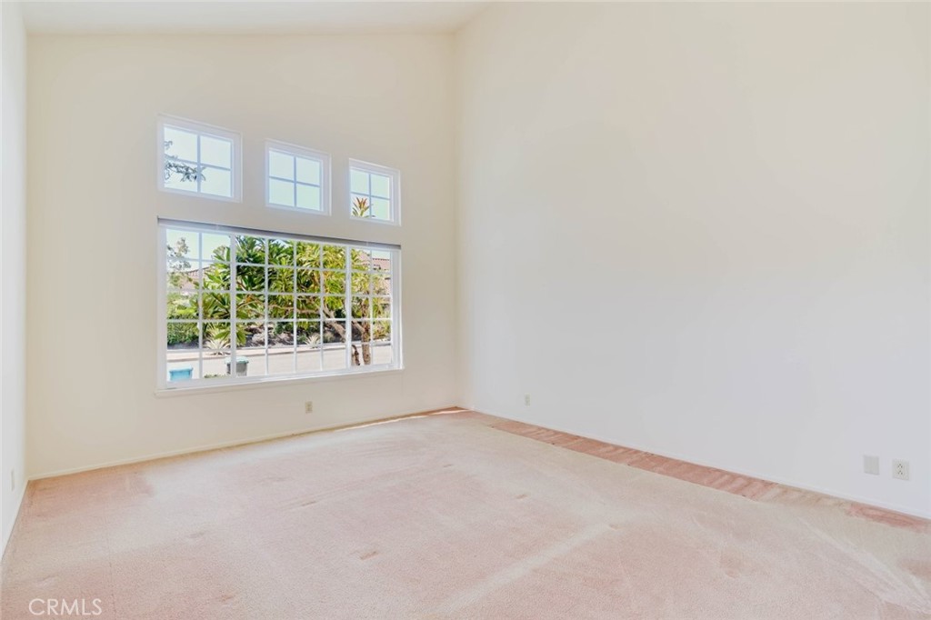 1005 Shoal Creek Court Property Photo 12