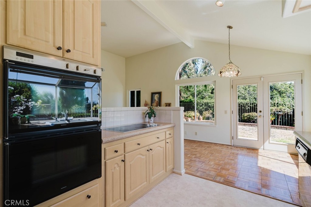 1005 Shoal Creek Court Property Photo 17