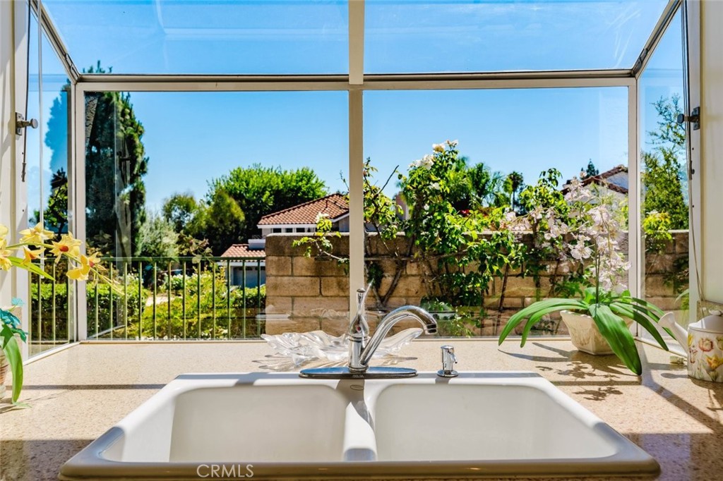 1005 Shoal Creek Court Property Photo 19