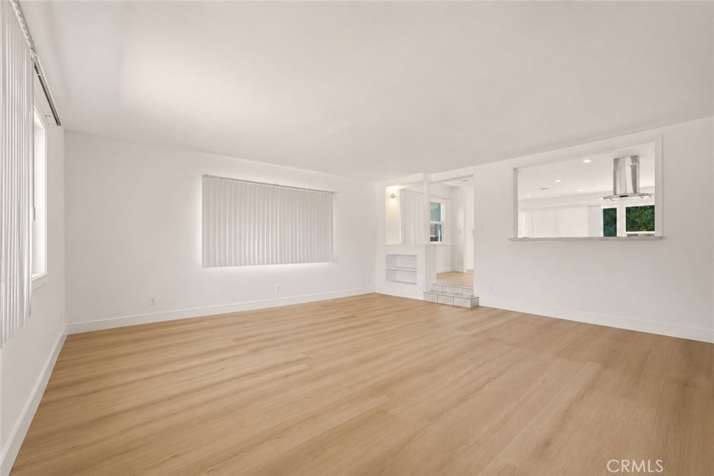 7112 Teesdale Property Photo 9