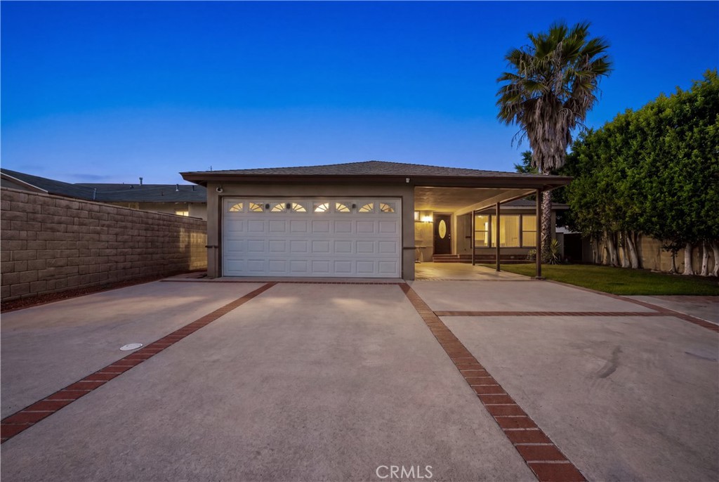 7112 Teesdale Property Photo 27
